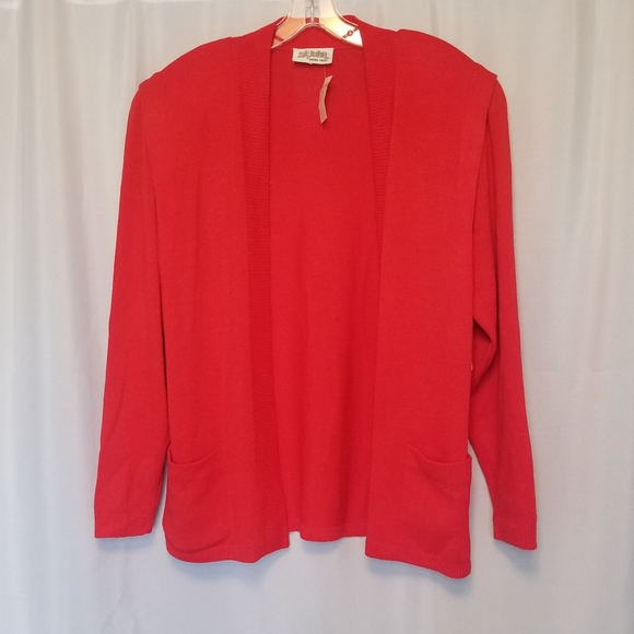Vintage ST. JOHN by Marie Gray Knit Red Cardigan - Picture 5 of 9